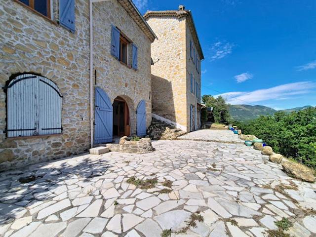 Vente Propriété 7 pièces 204 m2 La Penne