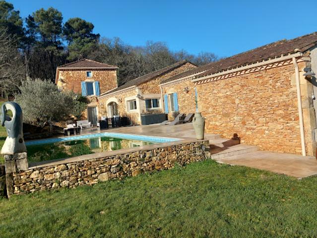 Vente Propriété 7 pièces 200 m2 Puy l'Evêque