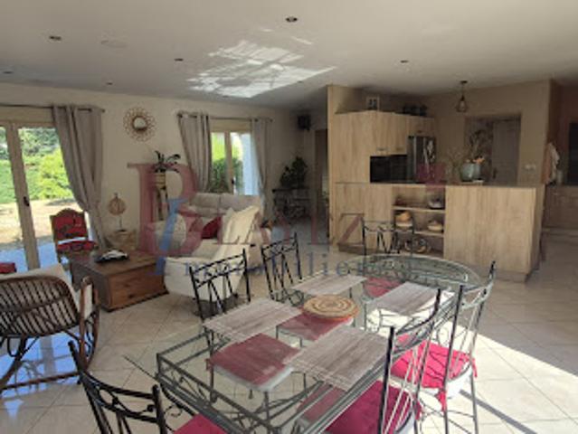 Vente Propriété 7 pièces 200 m2 Saint Viance