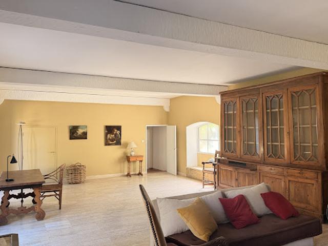 Vente Propriété 7 pièces 210 m2 Châteauneuf du Rhône