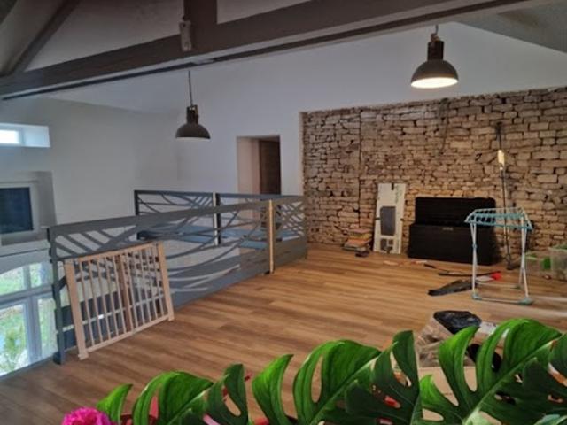 Vente Propriété 7 pièces 220 m2 Dommartin aux Bois