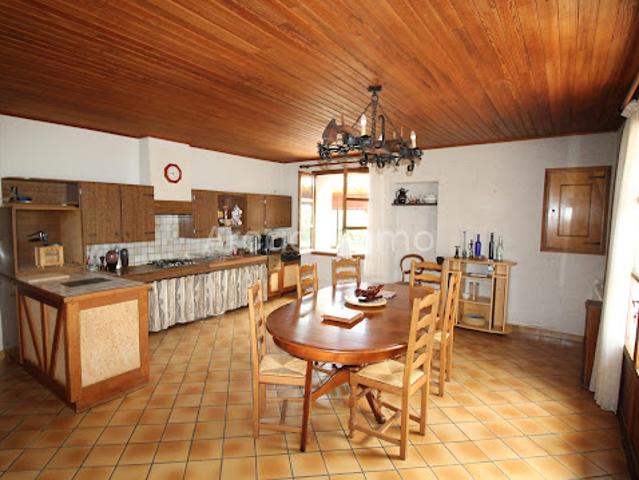 Vente Propriété 7 pièces 222.1 m2 Duras