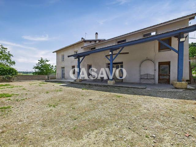 Vente Propriété 7 pièces 246 m2 Artas