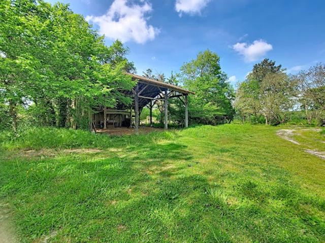 Vente Propriété 7 pièces 247 m2 Gueyze