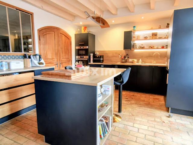Vente Propriété 7 pièces 250 m2 Beaune