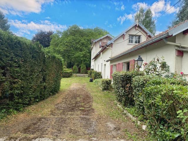 Vente Propriété 7 pièces 251.5 m2 Trie Château
