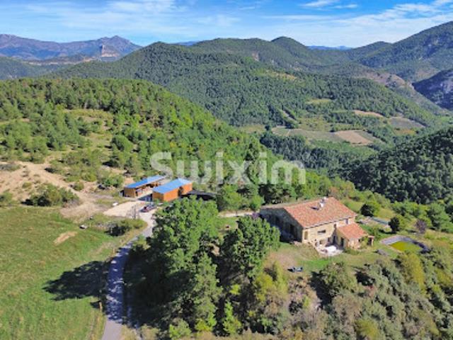 Vente Propriété 7 pièces 252 m2 Roussieux
