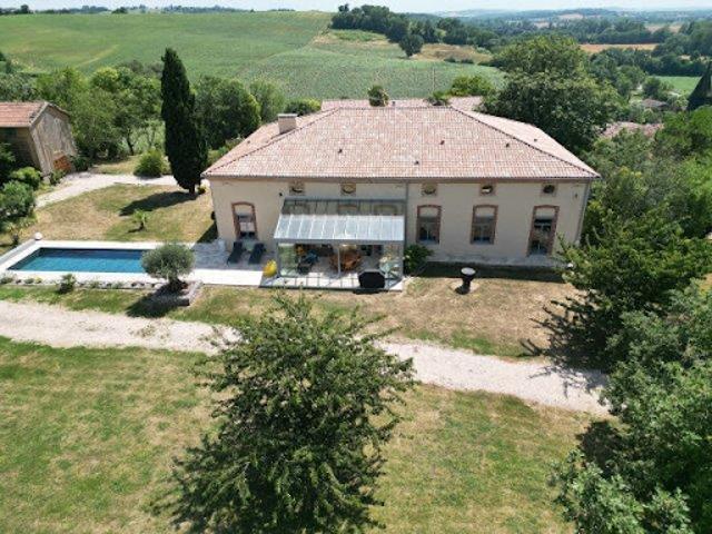 Vente Propriété 7 pièces 322 m2 L'Isle Jourdain