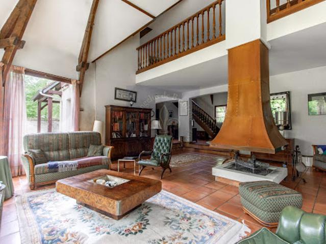 Vente Propriété 7 pièces 268.27 m2 Barbizon