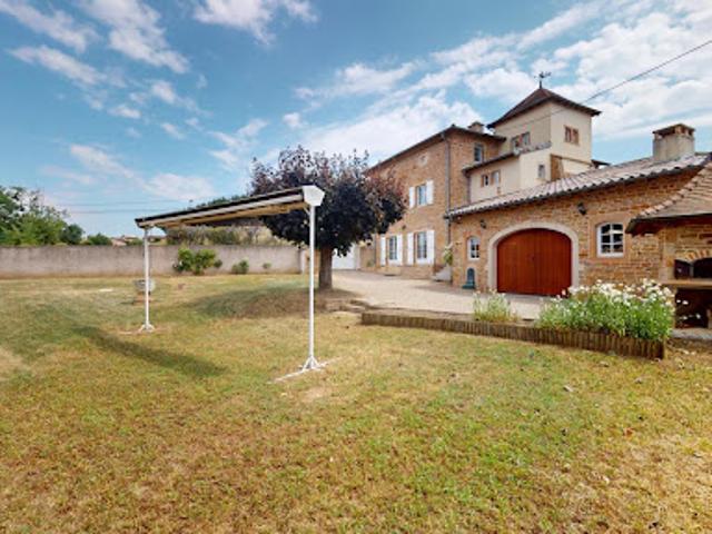Vente Propriété 7 pièces 261 m2 Charnay lès Mâcon