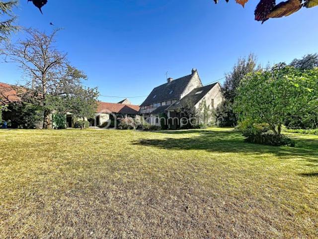 Vente Propriété 7 pièces 261 m2 Beauvais