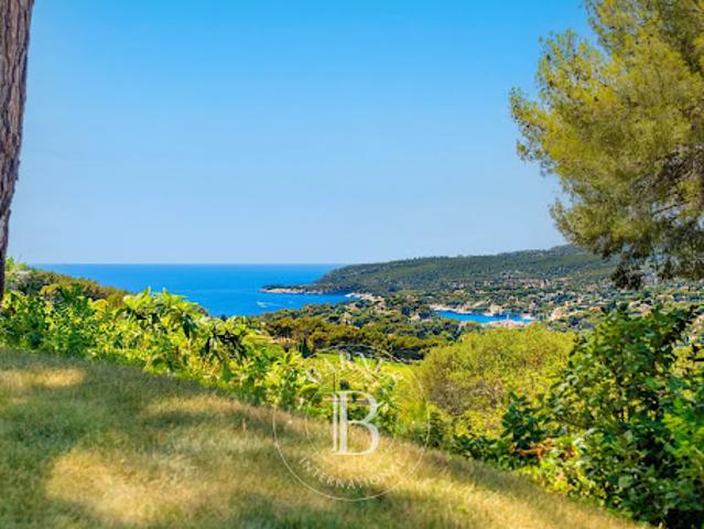 Vente Propriété 7 pièces 280 m2 Cassis