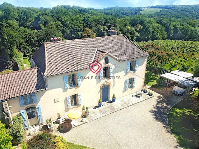 Vente Propriété 7 pièces 292 m2 Madiran