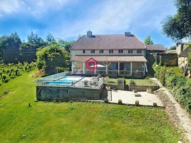 Vente Propriété 7 pièces 292 m2 Madiran