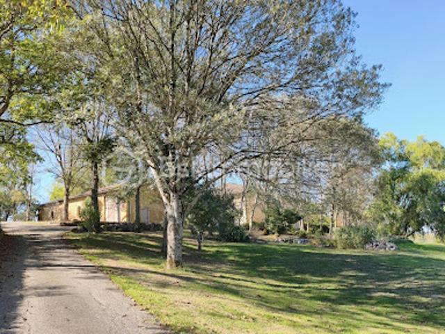 Vente Propriété 7 pièces 315 m2 Salvagnac