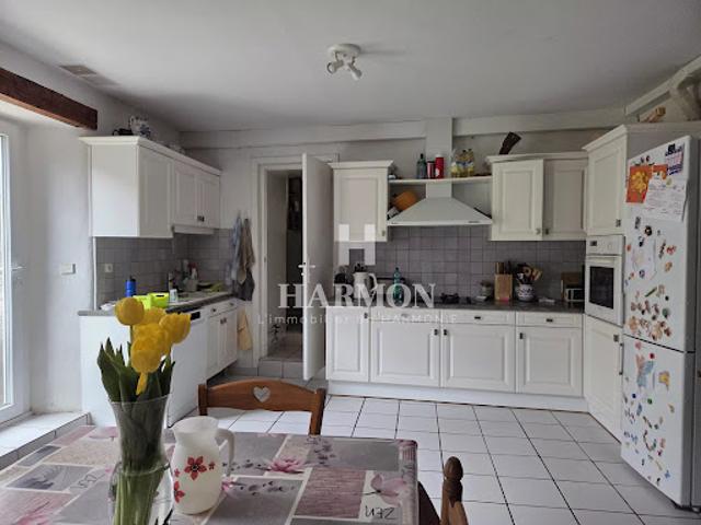 Vente Propriété 7 pièces 326 m2 Bedous