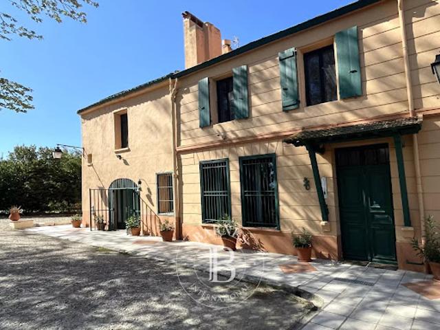 Vente Propriété 7 pièces 320 m2 Toulouges