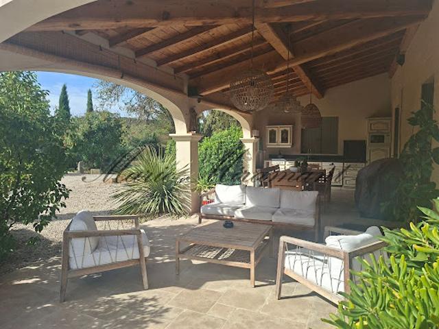 Vente Propriété 7 pièces 350 m2 Avignon