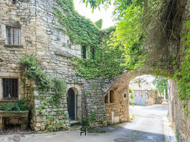 Vente Propriété 4 pièces 143 m2 Uzès