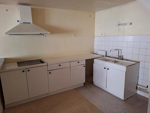 Vente Propriété 4 pièces 71.76 m2 Lamastre