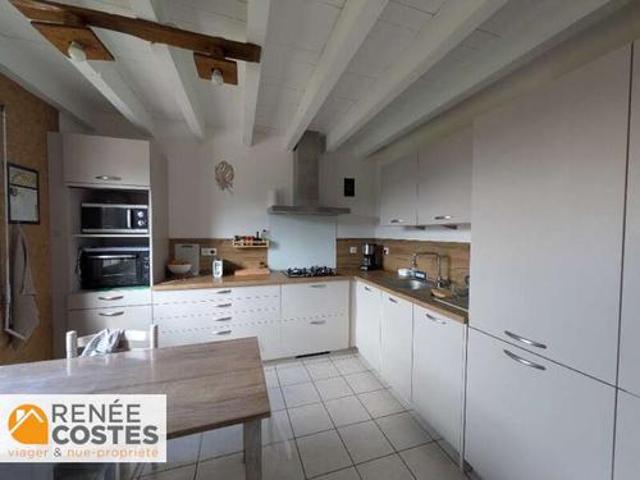 Vente Propriété 4 pièces 78 m2 Aydat