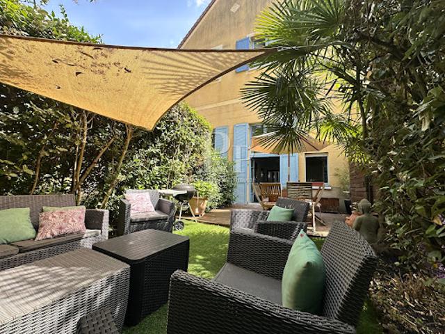 Vente Propriété 5 pièces 115 m2 Le Chesnay Rocquencourt