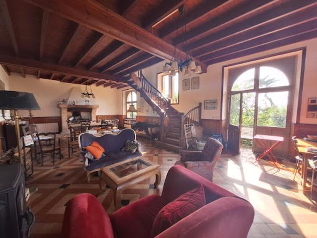 Vente Maison 5 pièces 125 m2 Trebeurden