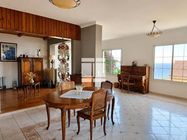Vente Propriété 5 pièces 140.85 m2 San Martino di Lota