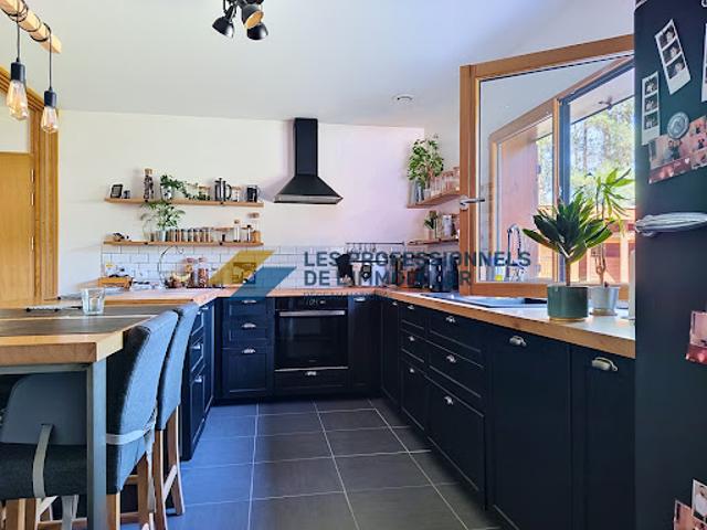 Vente Propriété 5 pièces 141 m2 Chevillon sur Huillard