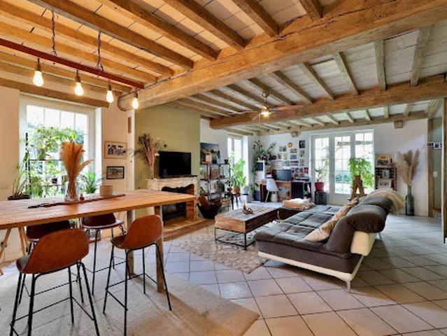 Vente Propriété 5 pièces 142 m2 Chanoz Châtenay