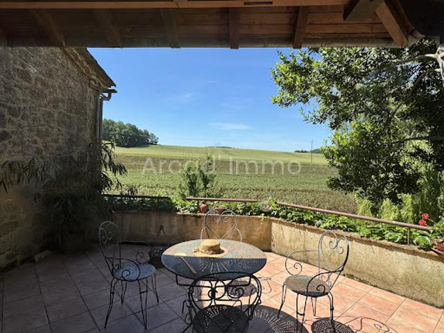 Vente Propriété 5 pièces 156 m2 Saint Colomb de Lauzun