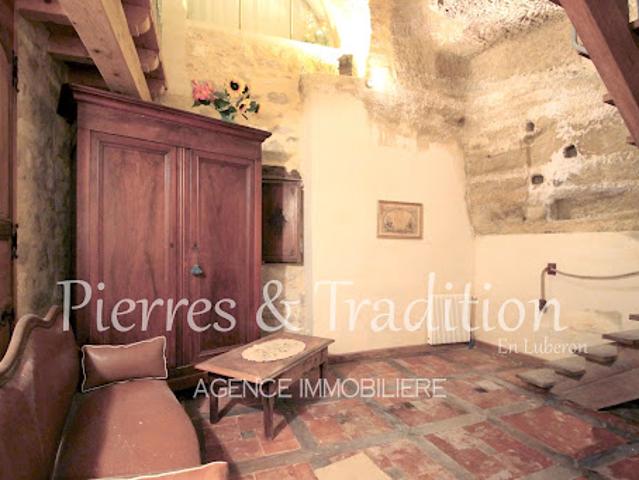 Vente Propriété 5 pièces 175 m2 Lacoste