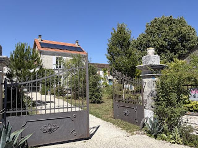 Vente Propriété 5 pièces 173 m2 Migré
