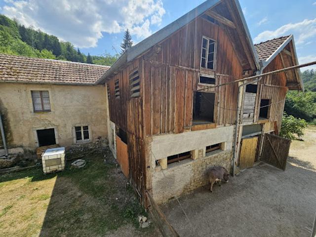 Vente Propriété 5 pièces 183 m2 Glay