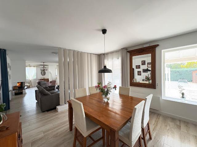 Vente Propriété 5 pièces 220 m2 Canet