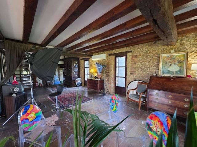 Vente Propriété 5 pièces 353.6 m2 Bougue