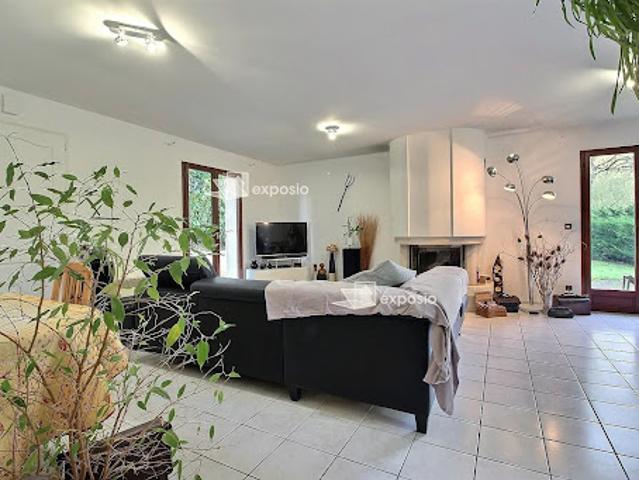 Vente Propriété 5 pièces 90 m2 Saché