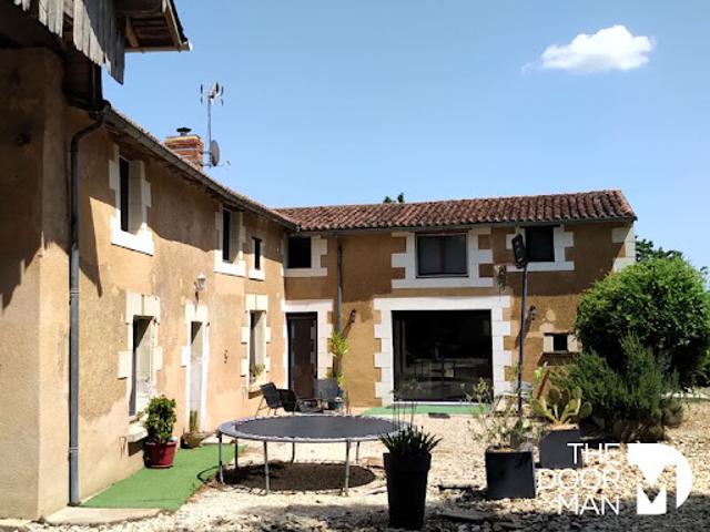 Vente Propriété 6 pièces 139 m2 Moncontour