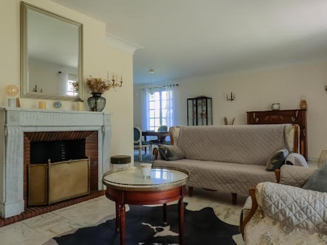 Vente Propriété 6 pièces 140 m2 Morlaàs