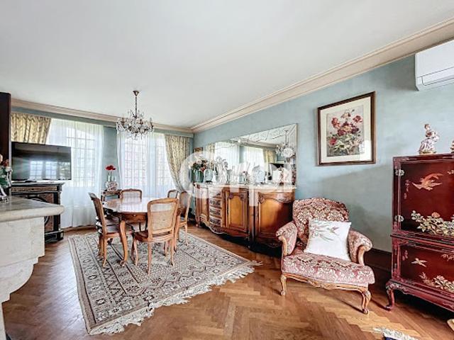 Vente Propriété 6 pièces 143 m2 Objat