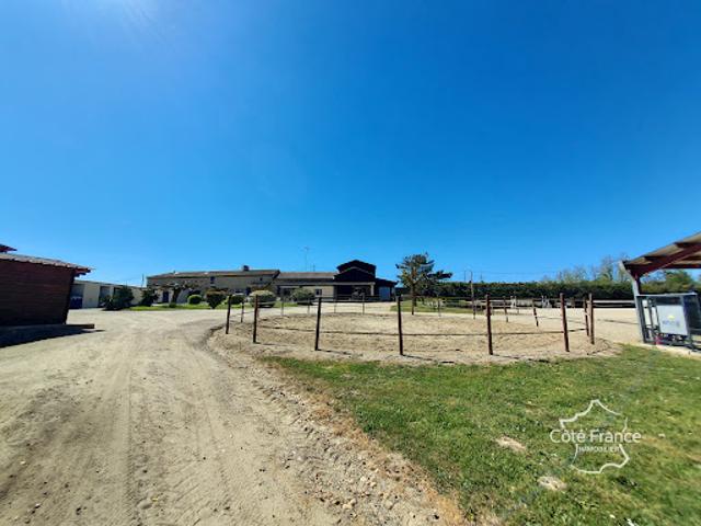 Vente Propriété 6 pièces 150 m2 Aillas
