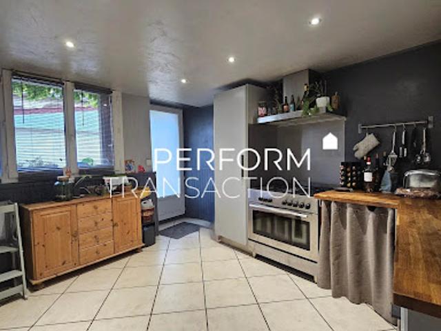 Vente Propriété 6 pièces 150 m2 Rogna