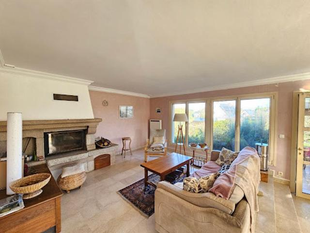 Vente Propriété 6 pièces 162 m2 Trebeurden