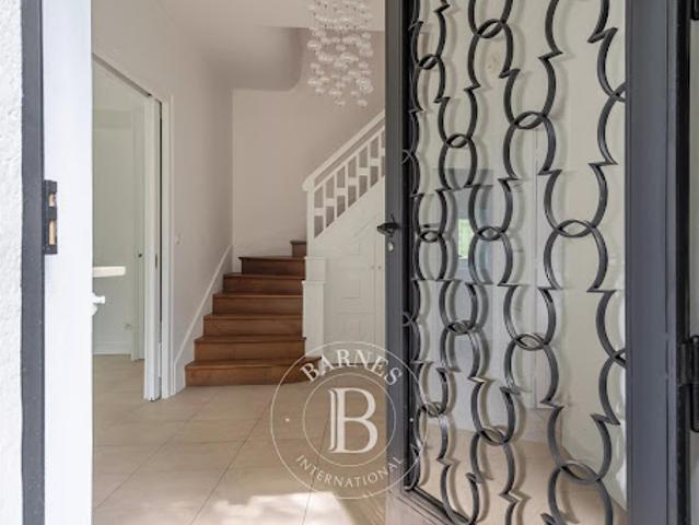 Vente Propriété 6 pièces 162.88 m2 Sainte Foy lès Lyon
