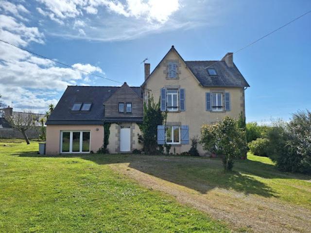 Vente Propriété 6 pièces 185 m2 Trebeurden