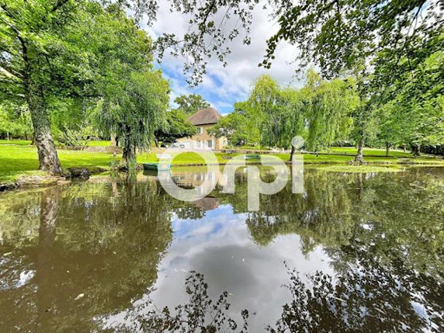 Vente Propriété 6 pièces 186 m2 La Chapelle aux Brocs