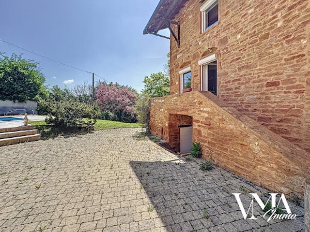 Vente Propriété 6 pièces 180 m2 Charnay