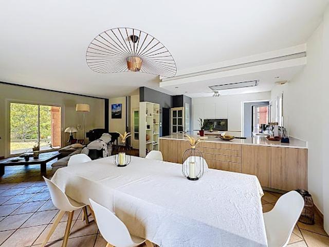 Vente Propriété 6 pièces 180 m2 Rouffiac Tolosan