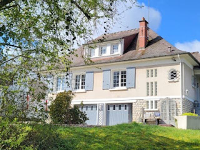 Vente Propriété 6 pièces 190 m2 Etrechy