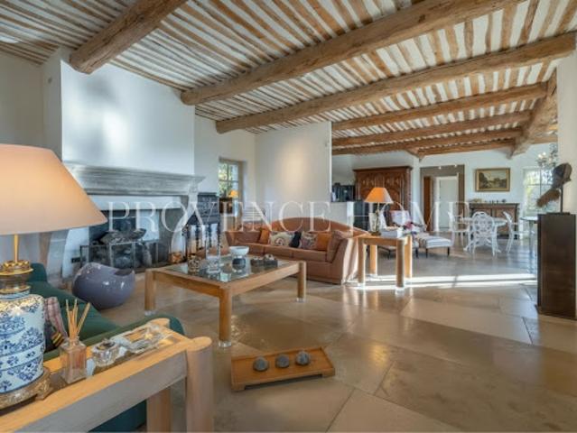 Vente Propriété 6 pièces 224 m2 Gordes